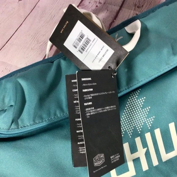 Burton Idletime Stadium Chair with Built In Insulated Six Can Cooler - Picture 9 of 11